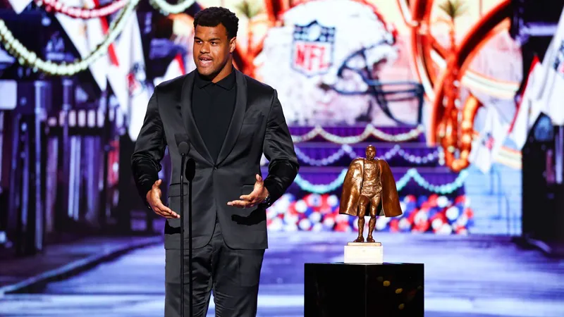 nfl_walter_payton_2024