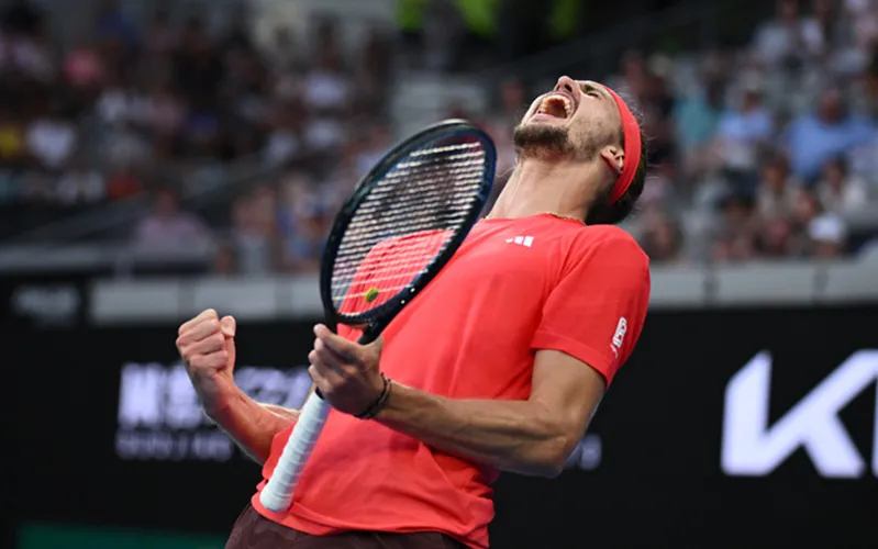 Zverev_pasa_a_cuarto_84749319_AO2025