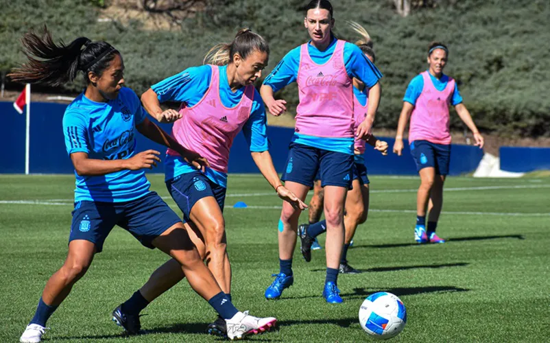 seleccion_argentina_de_futbol_femenino_foto_oficial_@Argentina