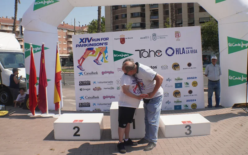run_por_el_parkinsons_trofeos_2026_11