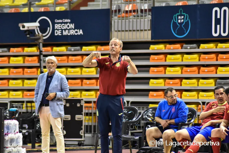AMISTOSO ENTRE LEYENDAS DEL FUTBOL SALA DE ESPAÑA Y ANDORRA (3)