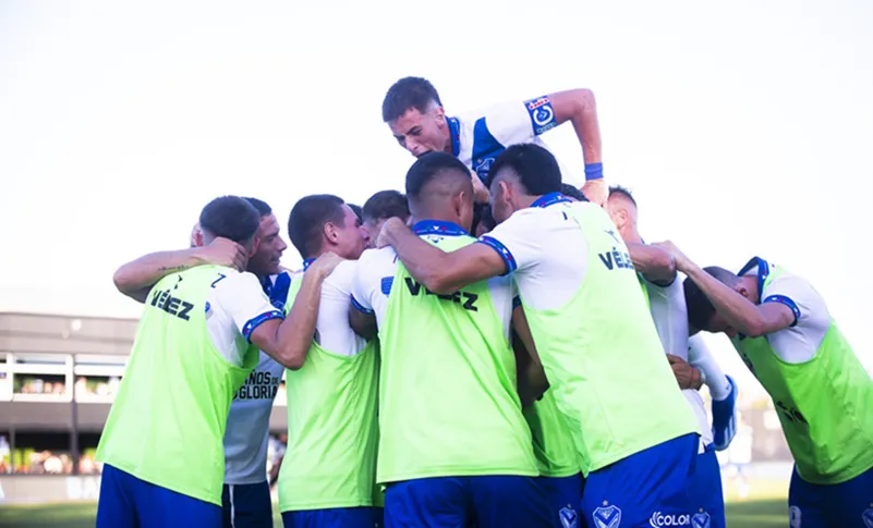 velez_riestra_foto_oficial_@Velez