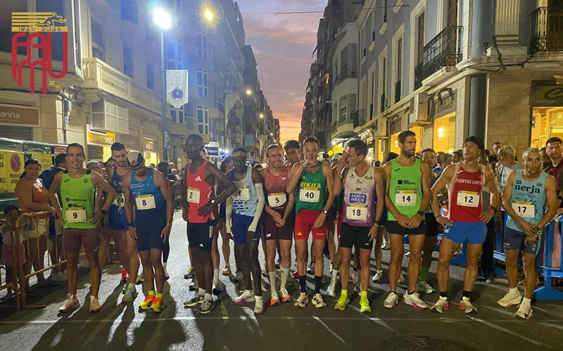 0830 Salida Carrera Noctura Internacional Alcaldesa de Águilas