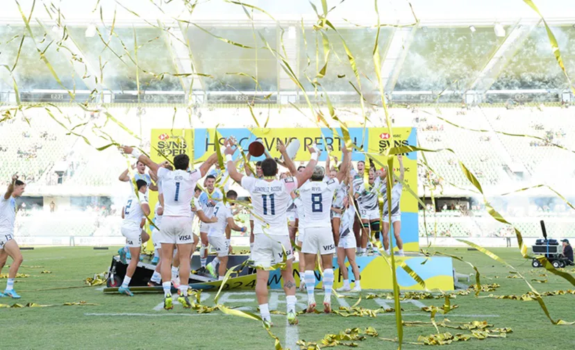 los_pumas7s_campeones_en_australia_foto_oficial_@lospumas7arg