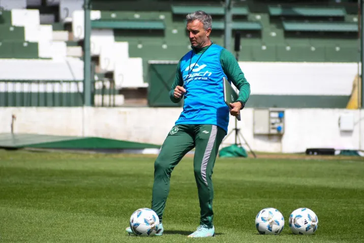 sarmiento_de_junin_foto_oficial_@CASarmientoOf